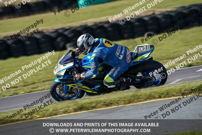 anglesey no limits trackday;anglesey photographs;anglesey trackday photographs;enduro digital images;event digital images;eventdigitalimages;no limits trackdays;peter wileman photography;racing digital images;trac mon;trackday digital images;trackday photos;ty croes